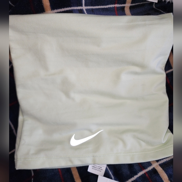 Nike Neck Wrap UNISEX - Picture 1 of 2